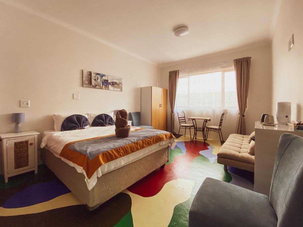 All African Colours Guesthouse Swakopmund Eksteriør bilde