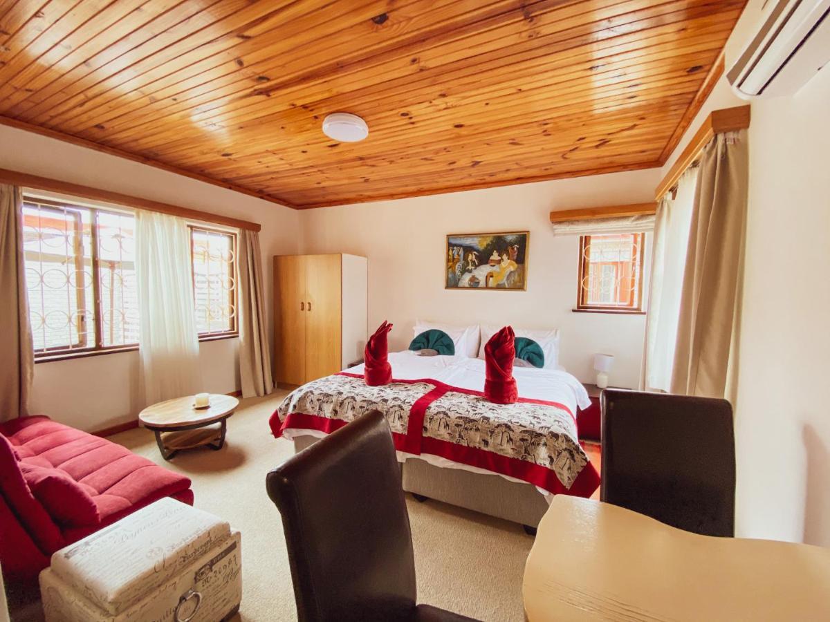 All African Colours Guesthouse Swakopmund Eksteriør bilde
